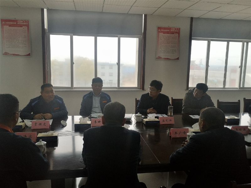 Leaders of Weifang Emergency Management Bureau went to Longgang silicon company to investigate the work of dual prevention system